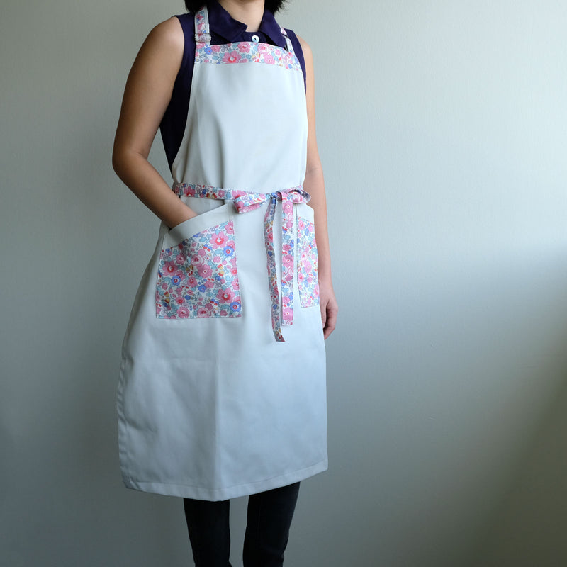 Gift Set - Personalised Adult and Child Twinning Aprons - Betsy Hope